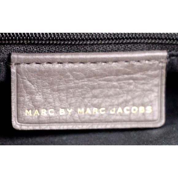 Marc by Marc Jacobs TAUPE BROWN REAL LEATHER X-BODY SHOULDER BAG CLUTCH PURSE - Picture 11 of 16